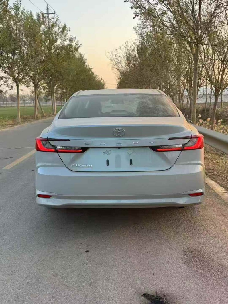 枣庄25年丰田凯美瑞8