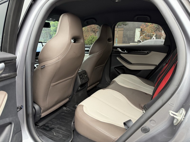 岳阳23年比亚迪秦4