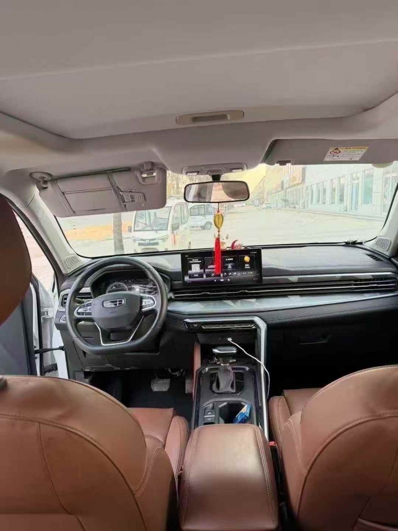 枣庄23年吉利远景4