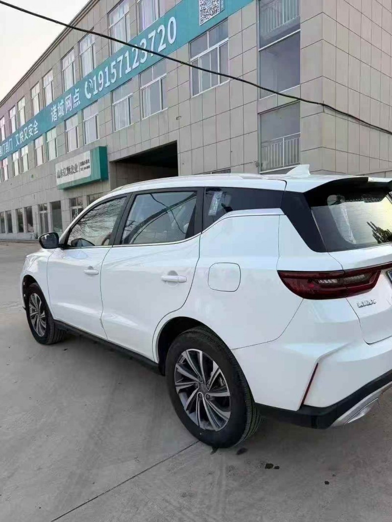 枣庄23年吉利远景8