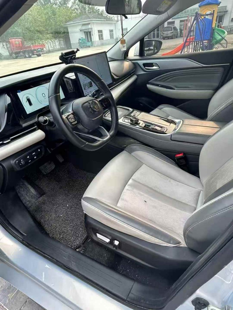 徐州22年传祺埃安S6