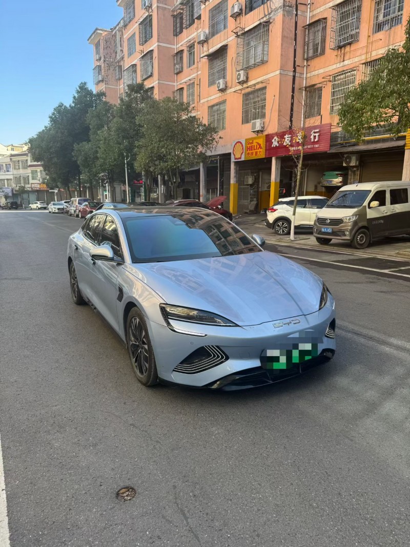 长沙23年比亚迪海豹3