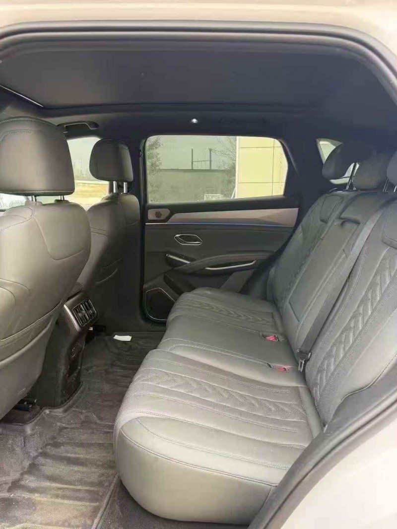 枣庄25年比亚迪宋5