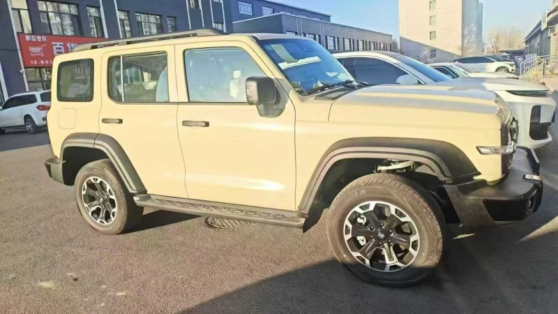 石家庄25年长城汽车坦克2