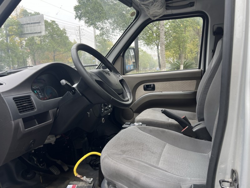 岳阳23年五菱汽车新卡5