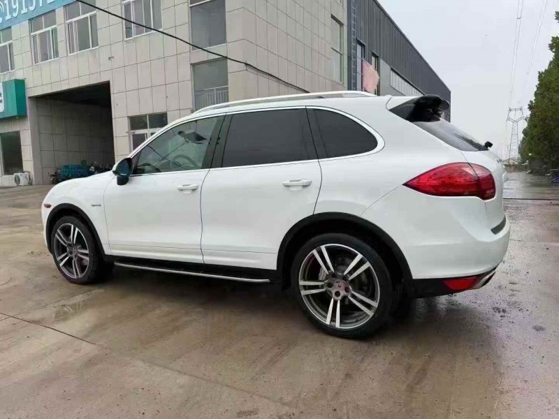 东营14年保时捷卡宴7