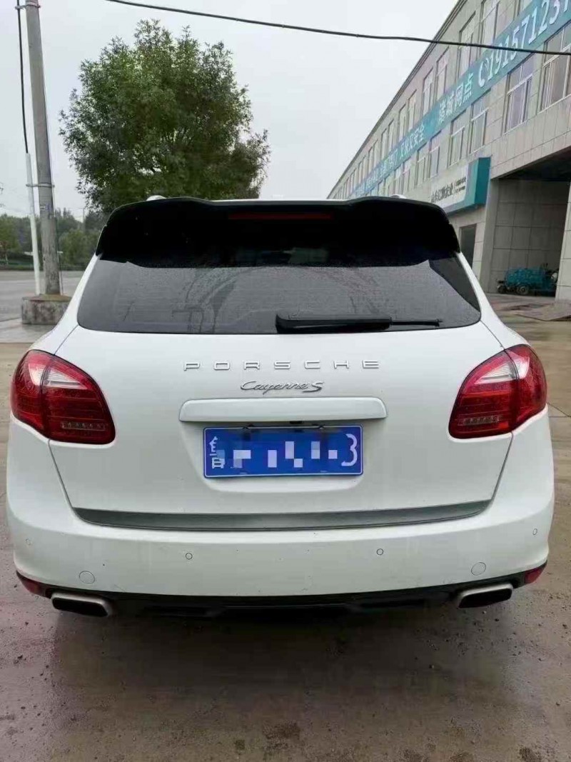 东营14年保时捷卡宴9