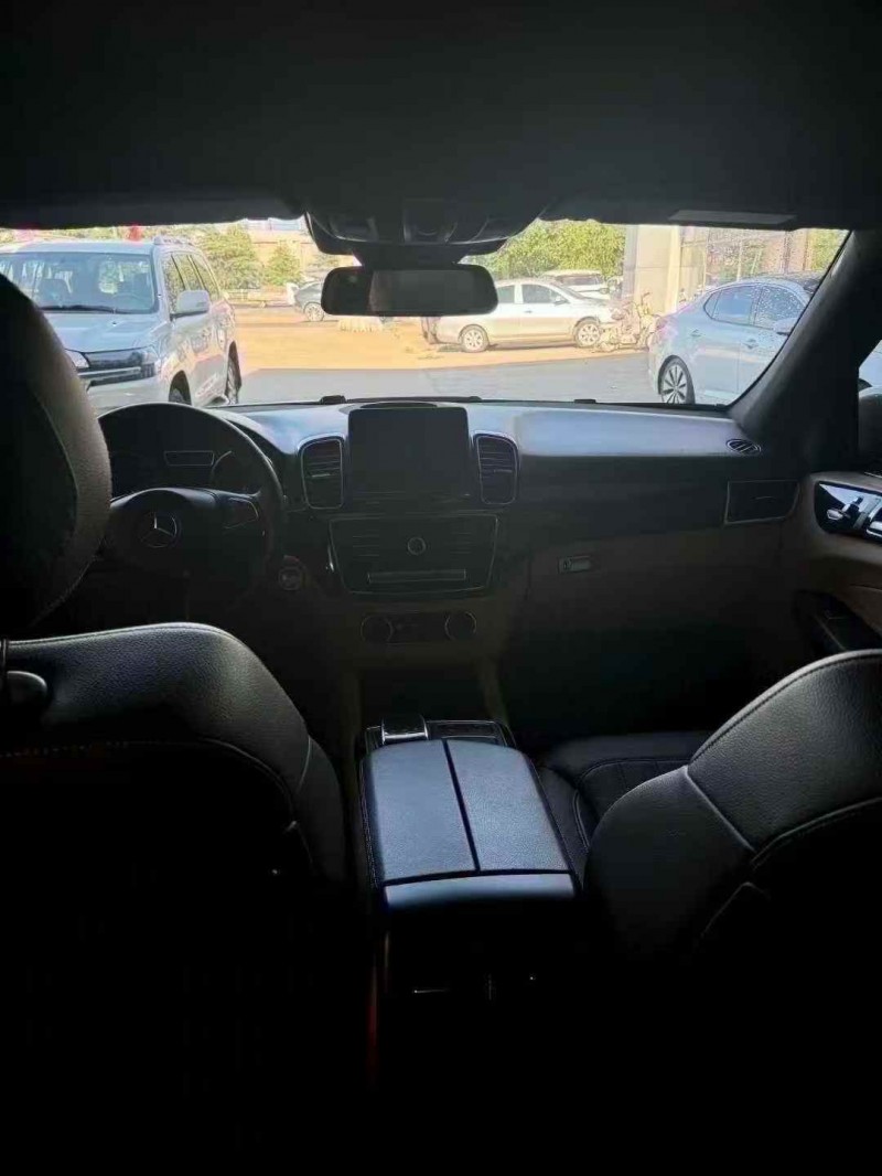 枣庄17年奔驰ML5