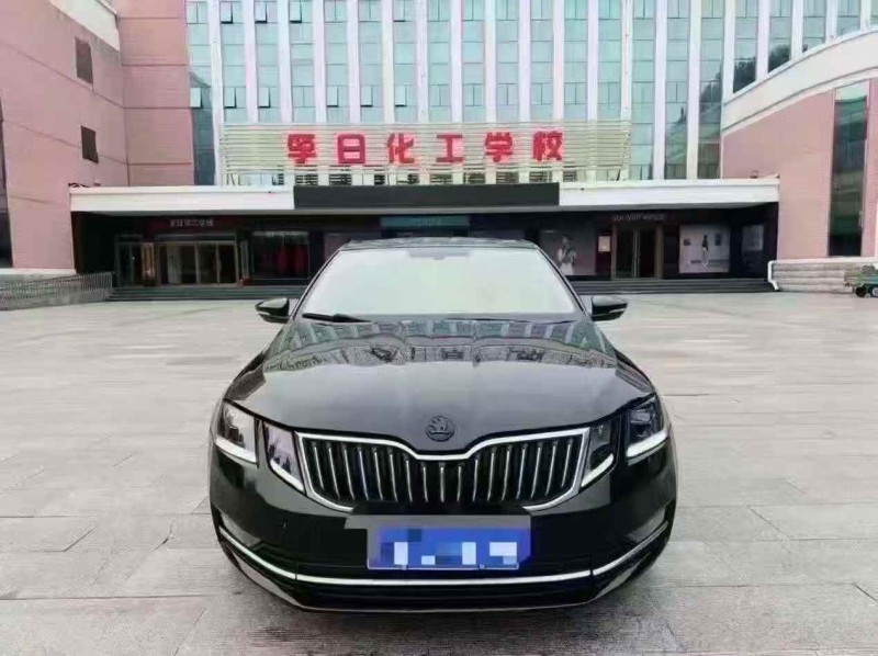 枣庄18年斯柯达明锐1