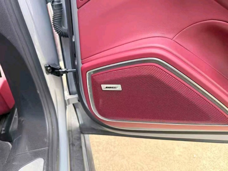 重庆19年保时捷帕拉梅拉7