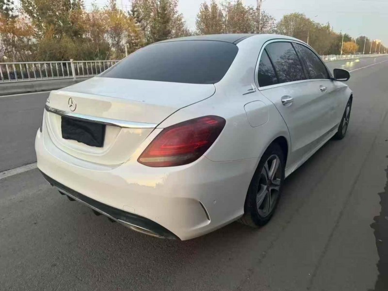 东营19年奔驰C7