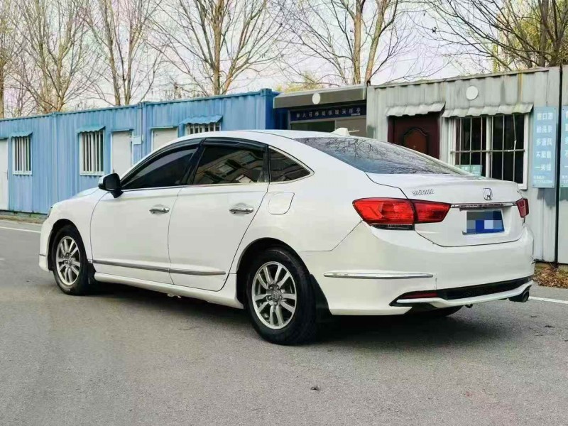 枣庄17年本田思铂睿4