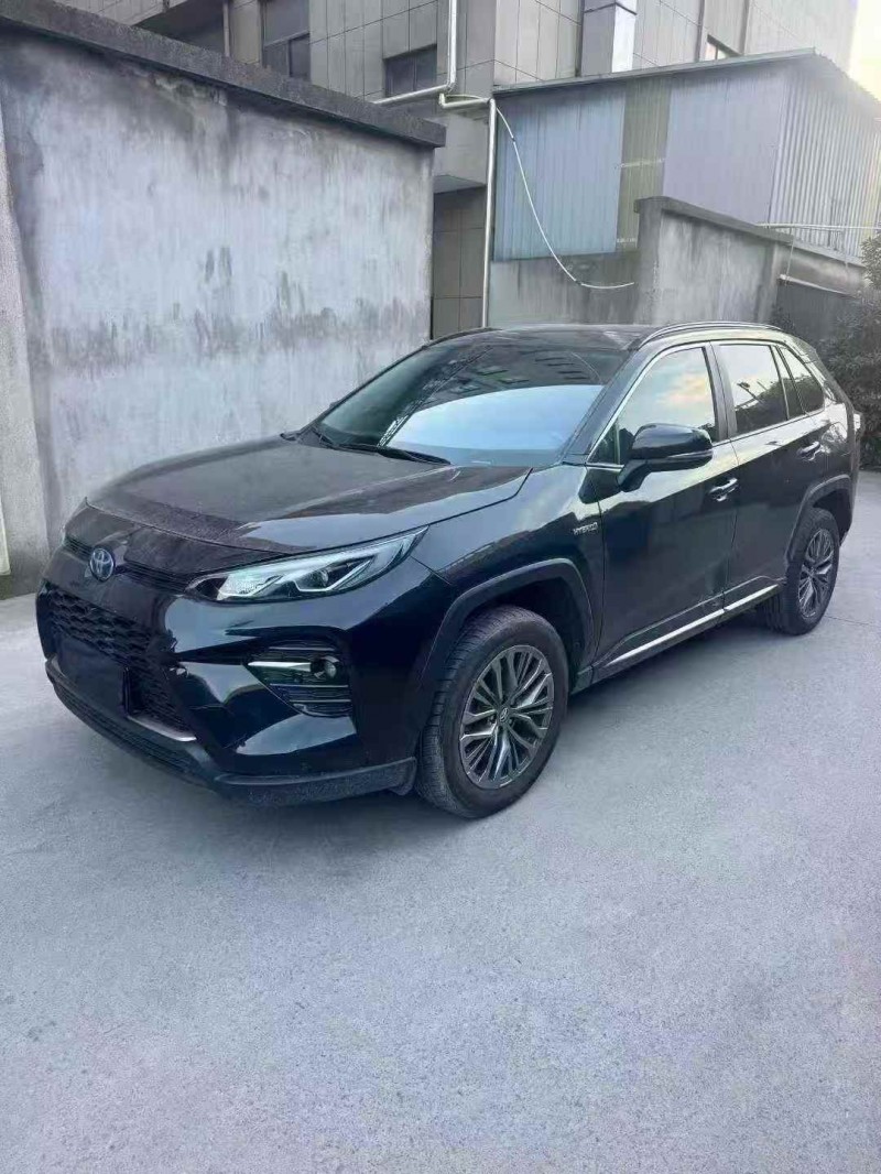 温州23年丰田威兰达2