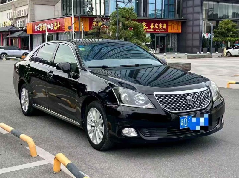 佛山12年丰田皇冠3