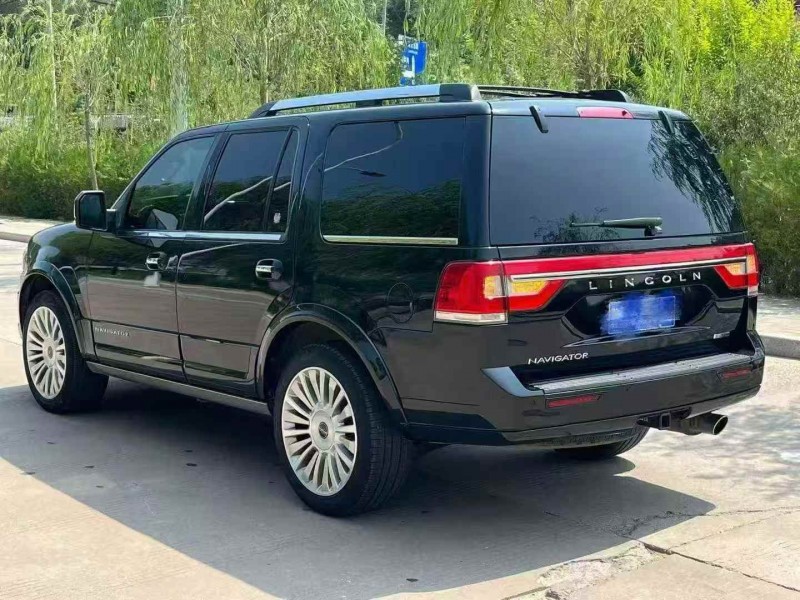 渭南16年林肯领航员7