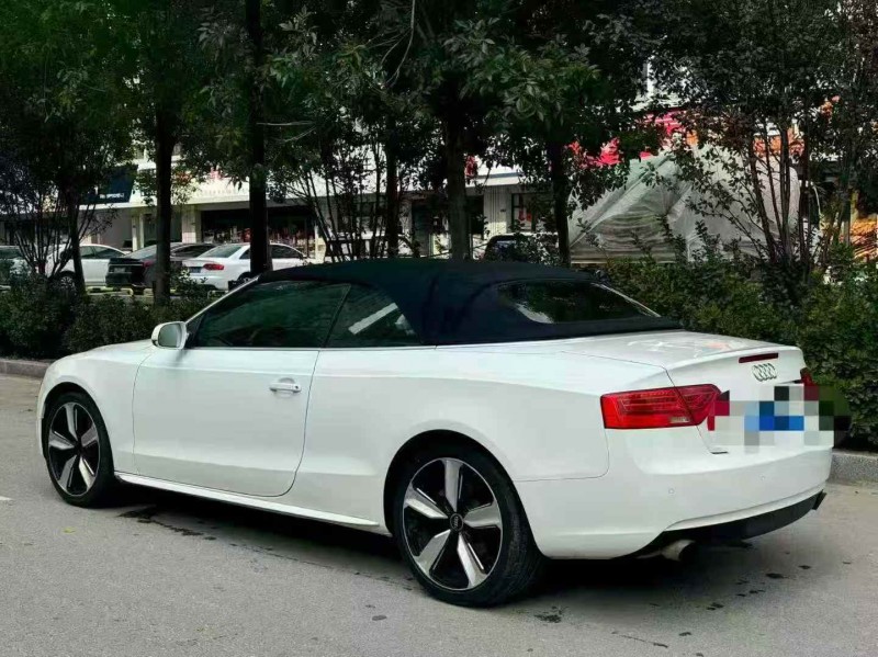 济宁13年奥迪A58