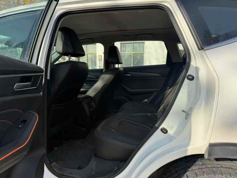 洛阳21年哈弗F76