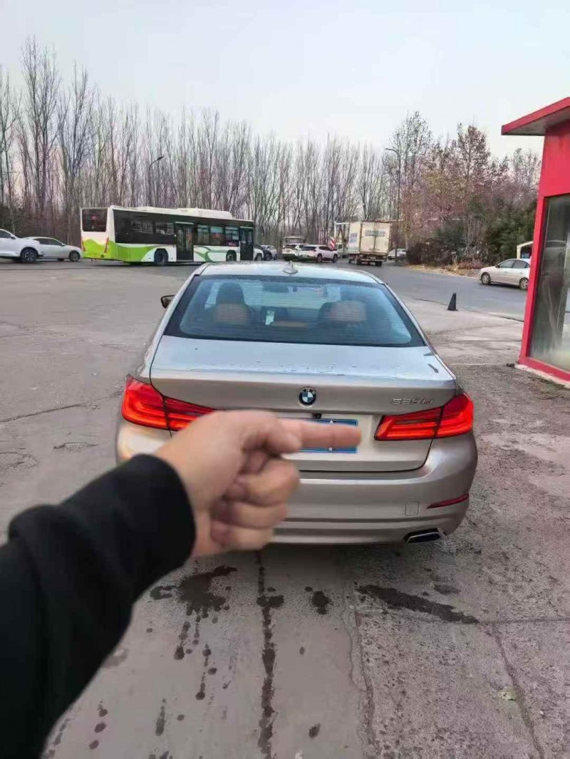 新乡18年宝马5系9