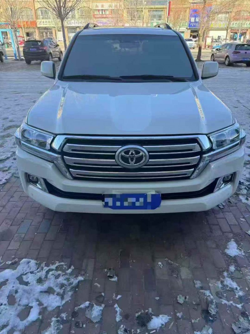 赤峰09年丰田兰德酷路泽1