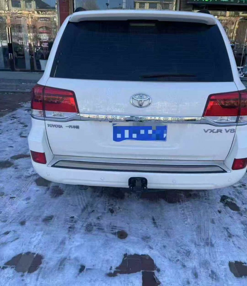 赤峰09年丰田兰德酷路泽9