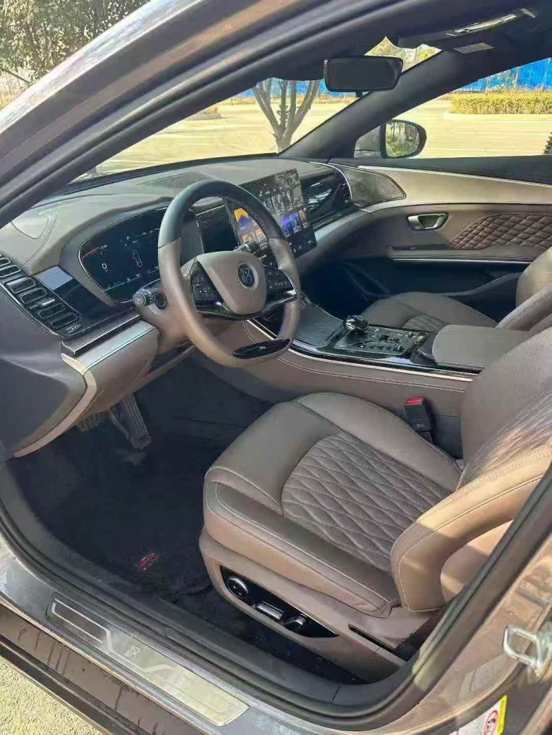 济宁24年比亚迪汉4