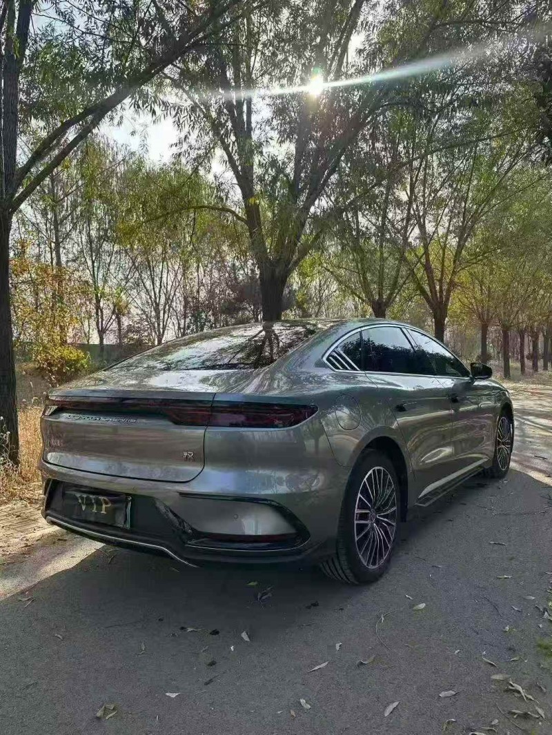 济宁24年比亚迪汉6