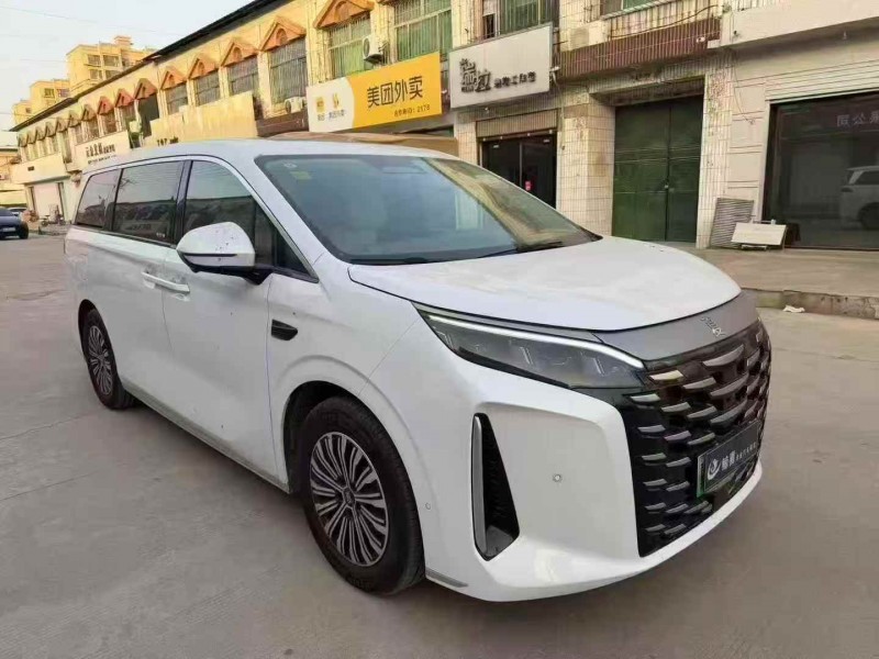 承德25年比亚迪夏2