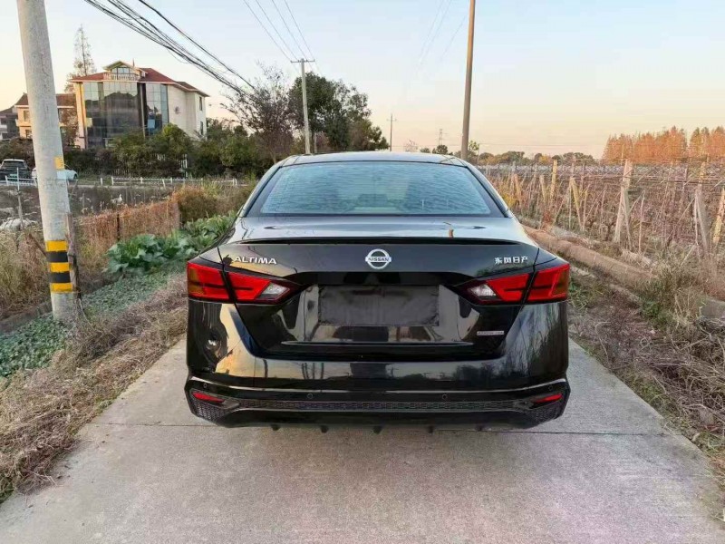 温州19年日产天籁9