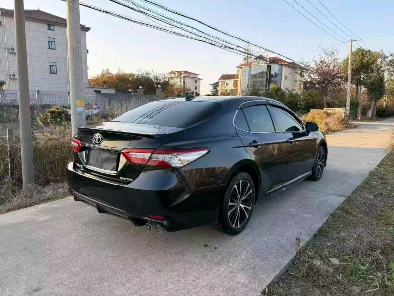 嘉兴20年丰田凯美瑞8