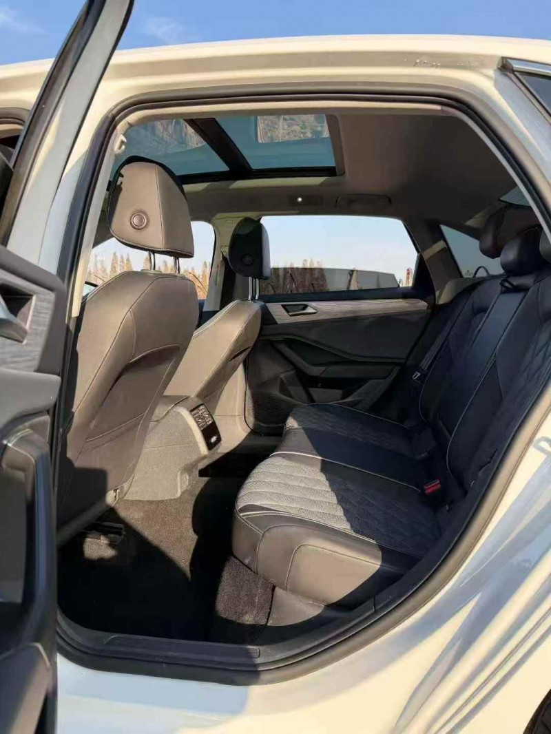 嘉兴24年大众速腾6