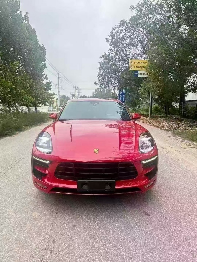 菏泽17年保时捷Macan1