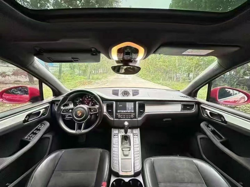 菏泽17年保时捷Macan4