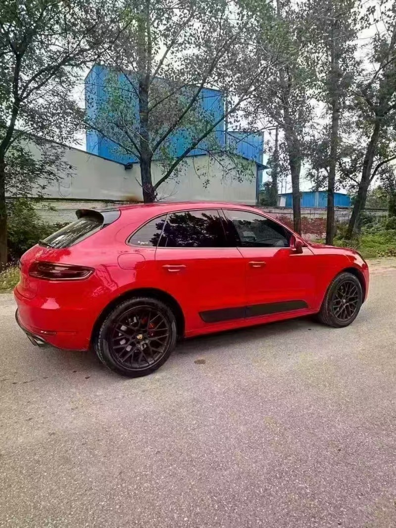 菏泽17年保时捷Macan8