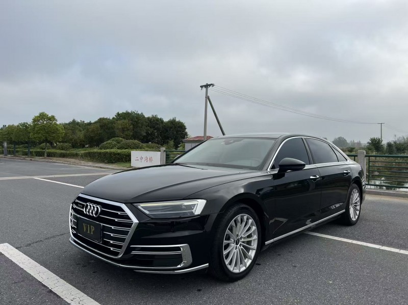 盐城21年奥迪A8L3
