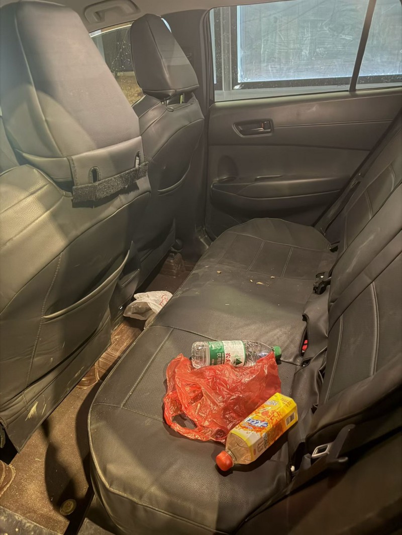 南昌25年丰田锋兰达5