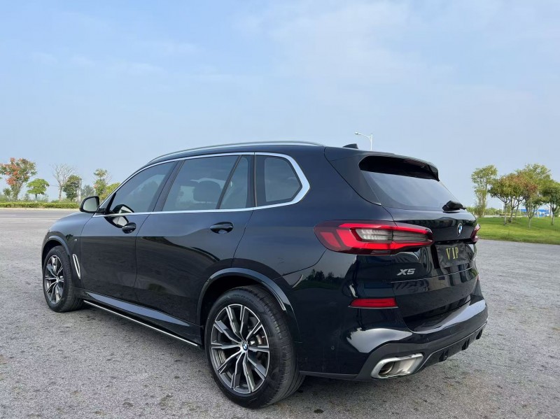 盐城23年宝马X59