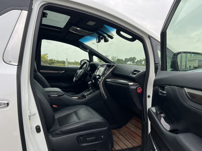 盐城18年丰田埃尔法6