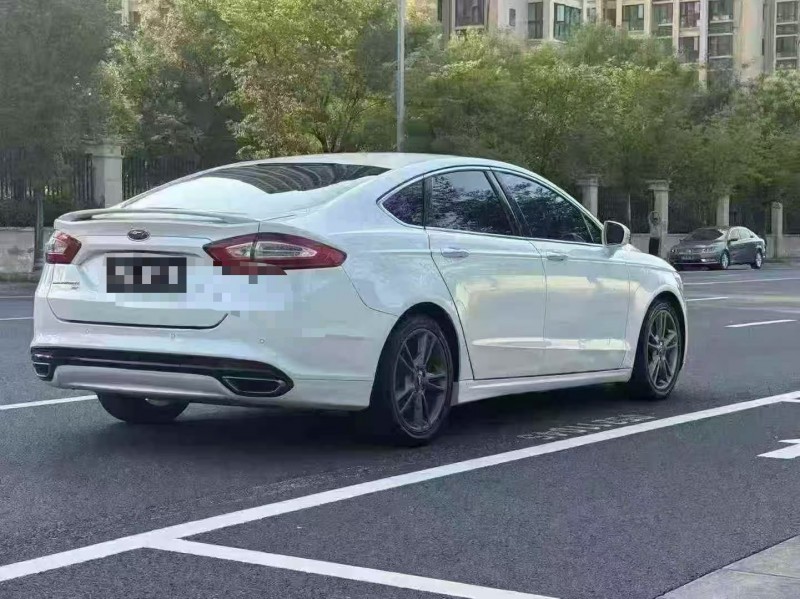 郑州15年福特蒙迪欧8