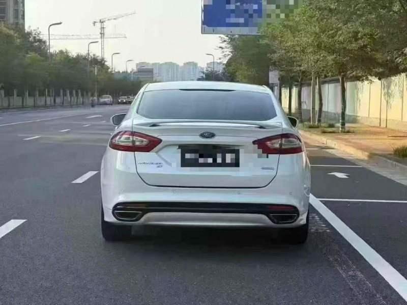 郑州15年福特蒙迪欧9