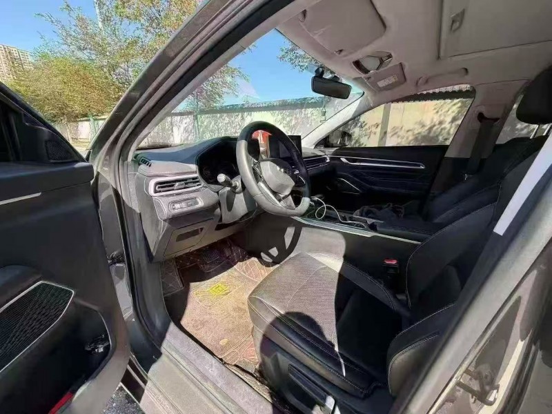 郑州24年吉利帝豪6