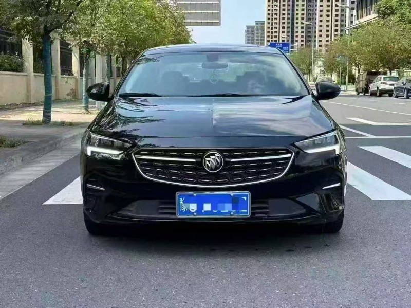 郑州21年别克君威1