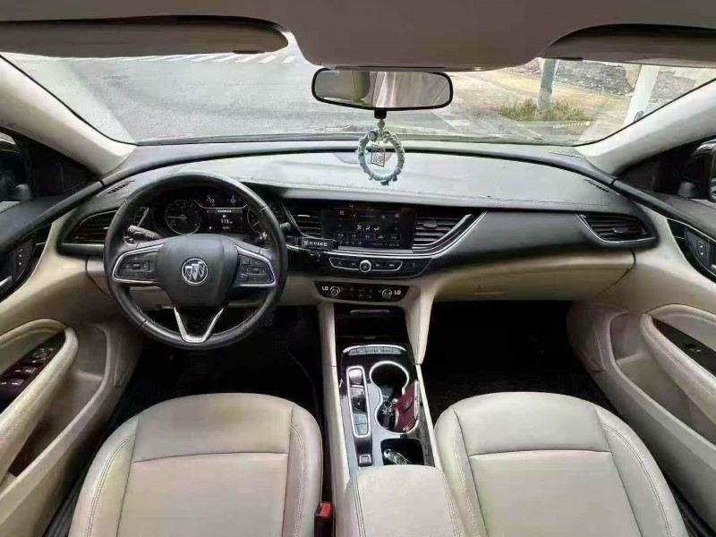 郑州21年别克君威4