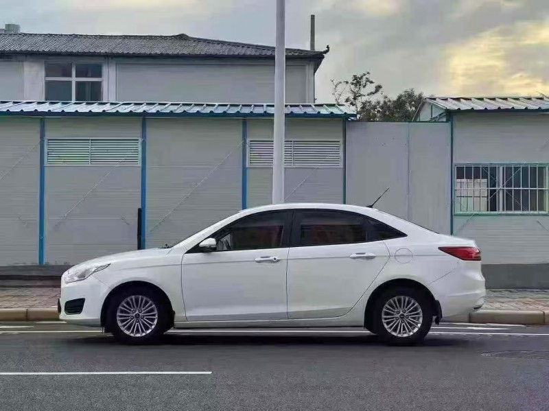 郑州17年福特福睿斯6