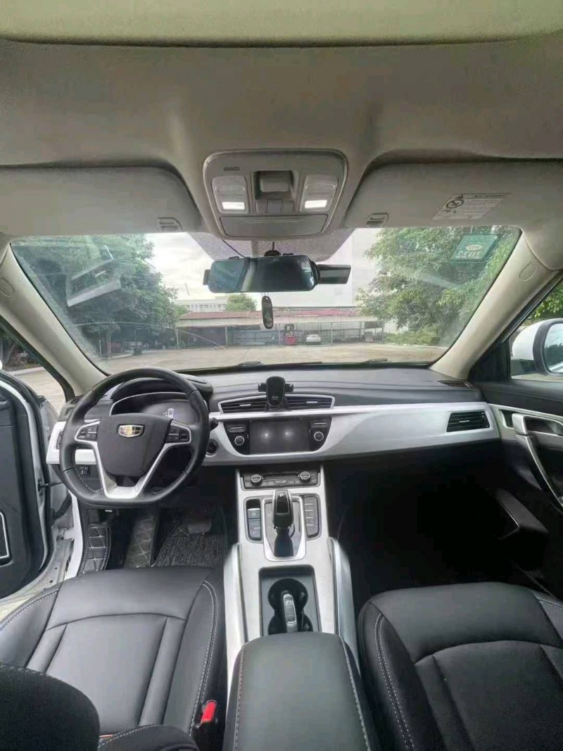 漳州20年吉利博越3