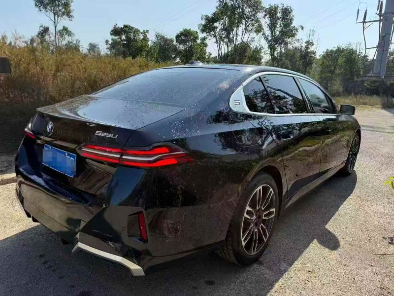 荆州24年宝马5系7