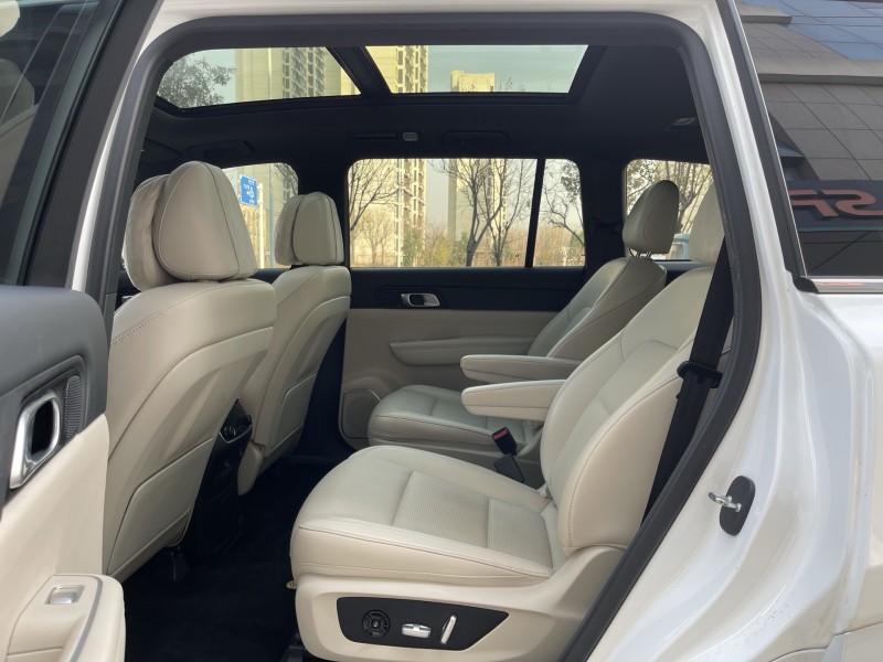 济宁22年理想理想ONE6