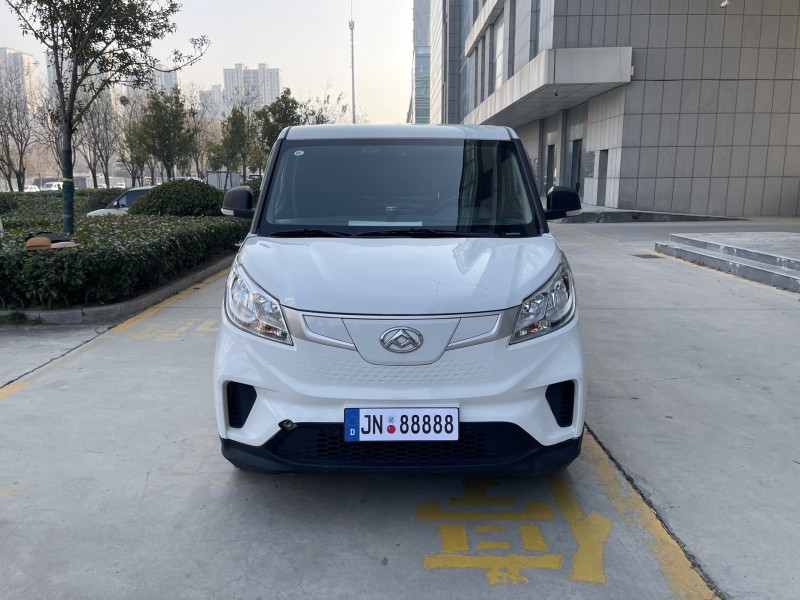 济宁23年大通maxus1