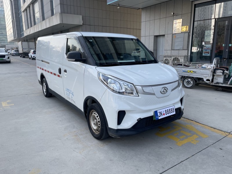 济宁23年大通maxus3