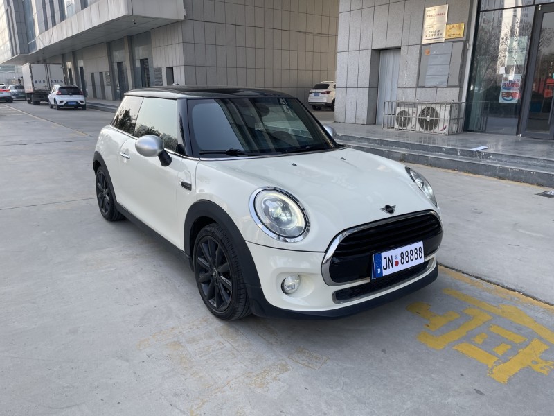济宁17年MINICooper3