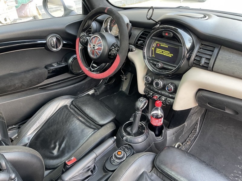 济宁17年MINICooper4